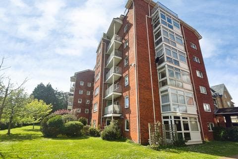 Apartment - Christchurch Road, Bournemouth, Dorset