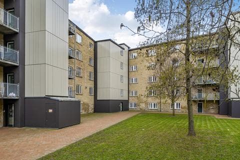 Flat - Carr Mills, Buslingthorpe Lane, Buslingthorpe, Leeds, LS7