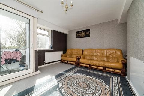 Flat - Porter Street, Hull