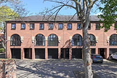 House - County House Mews, Monkgate, York, YO31