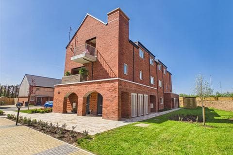 Apartment - Ferrum Drive, Worcester, Worcestershire, WR5