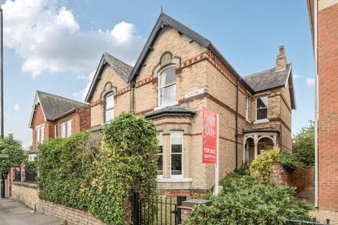Semi-detached house - Lincoln LN5
