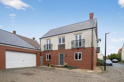 Detached house - Withering Road, Old Town SN1