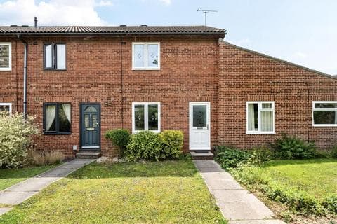 Terraced house - Pendennis Road, Freshbrook SN5