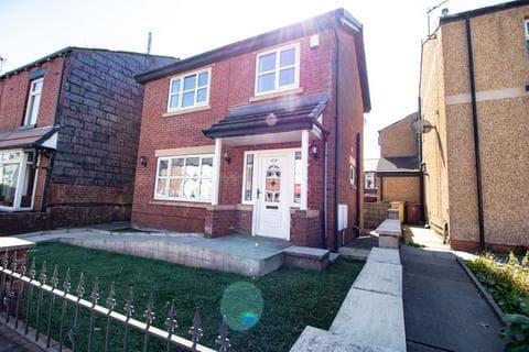 Detached house - Church Street, Bolton BL3