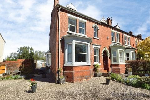End of terrace house - Princes Road, Staffordshire ST4