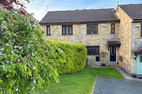Terraced house - Park Avenue, Shelley, HD8