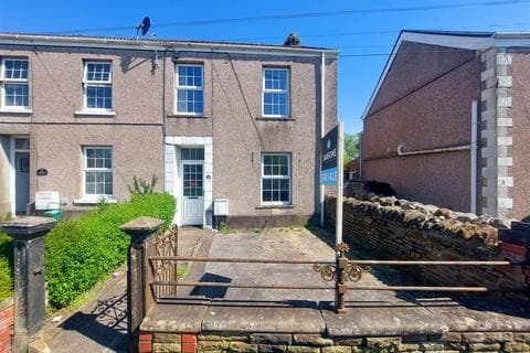 End of terrace house - Swansea Road, Pontlliw, Swansea