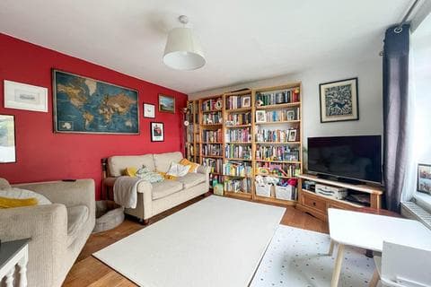 Terraced house - Apthorpe Way, Cambridge