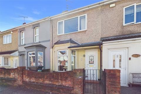 Terraced house - Ferndale Road, Wiltshire SN2