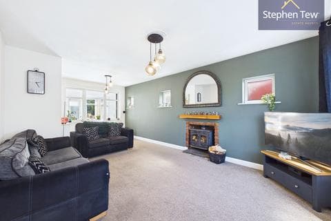 Semi-detached house - Kimberley Avenue, Blackpool, FY4