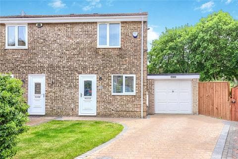 Semi-detached house - Hollowfield, Coulby Newham