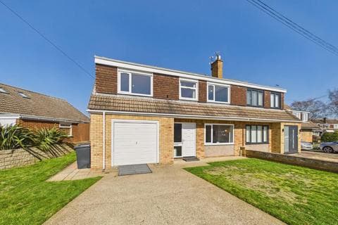 Semi-detached house - The Mead, Lincoln
