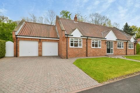 Bungalow - Thornton Vale, Thornton, Middlesbrough, North Yorkshire, TS8