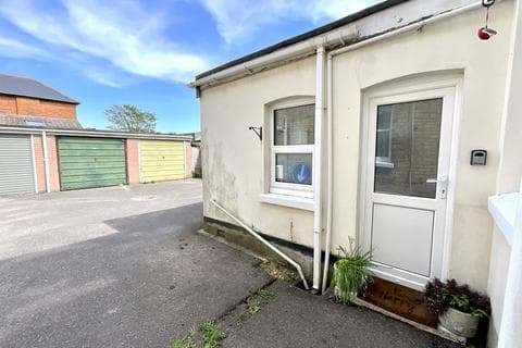 Apartment - Paisley Road, Southbourne