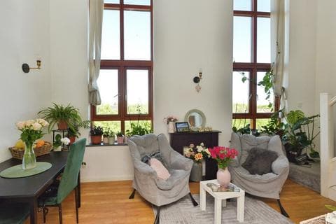 Flat - Reynolds Place, Grange Farm, Milton Keynes, Buckinghamshire, MK8