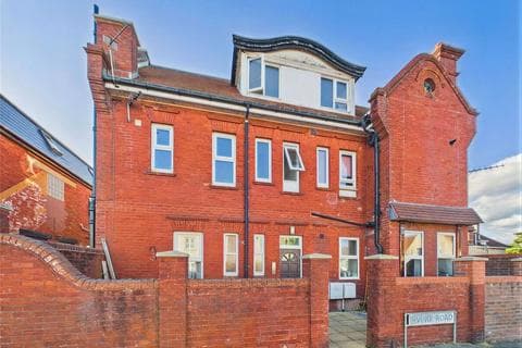 Apartment - Irving Road, Bournemouth, Dorset, BH6