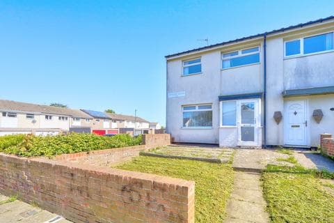 End of terrace house - Oakley Walk, Middlesbrough TS6