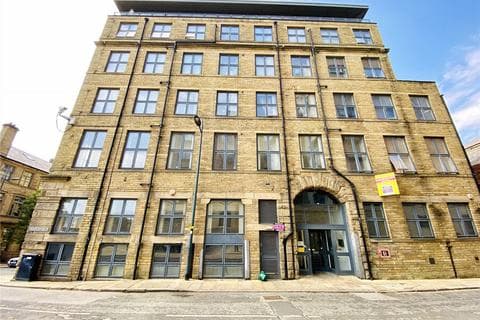 Apartment - Scoresby Street, Bradford, West Yorkshire, BD1