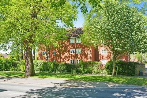Ground floor flat - Burton Stone Lane, York, YO30