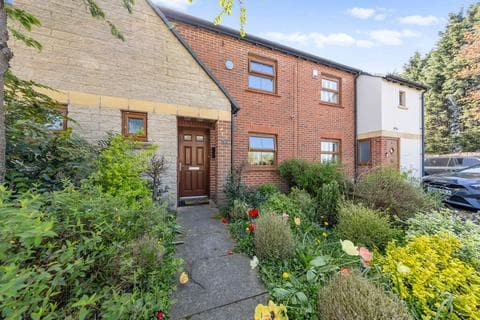 Terraced house - Marsh Brook Close, Rixton, WA3