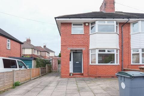 Semi-detached house - Ashlands Road, Stoke-on-Trent ST4