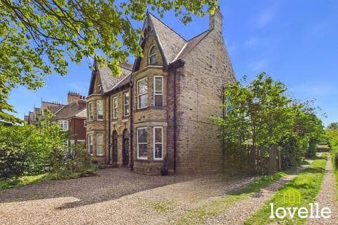Semi-detached house - Northgate, Cottingham HU16