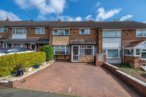 Terraced house - Westacre Crescent, Finchfield, WV3