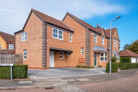 Detached house - Toulouse Close, Wootton Northampton, NN4