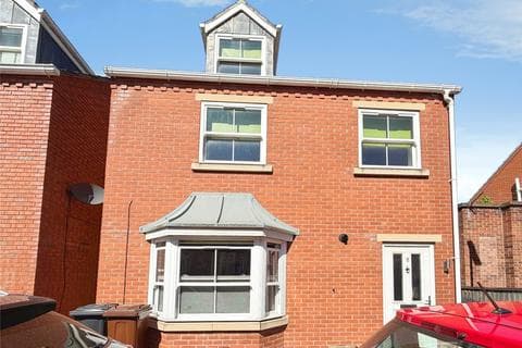 Flat - Robey Court, Lincoln LN5