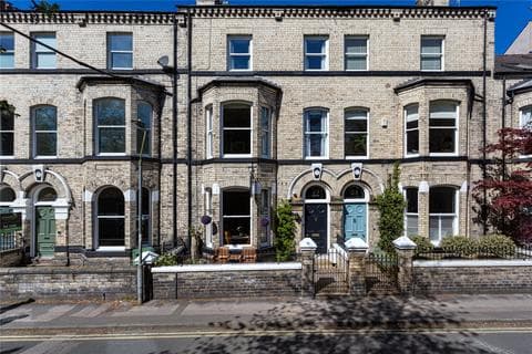 Terraced house - Grosvenor Terrace, York, North Yorkshire, YO30