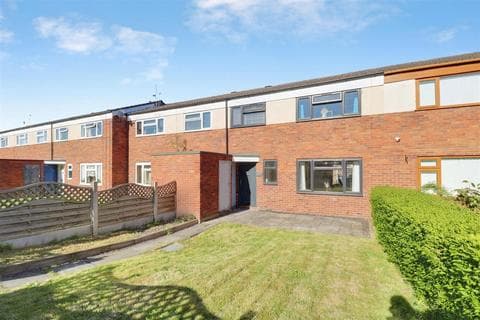 Terraced house - Queens Gardens, Stoke-On-Trent ST7