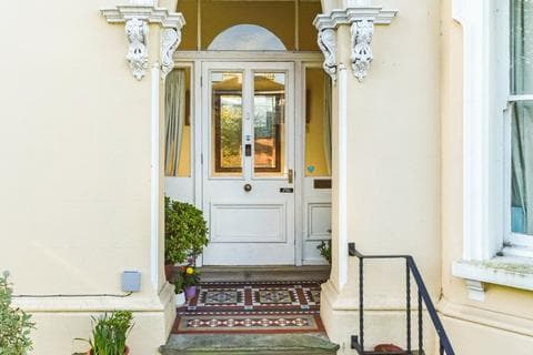 Detached house - Moorend Park Road, Cheltenham, GL53 0GB