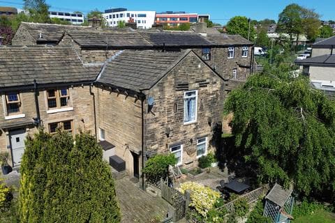 Terraced house - Bradford BD2