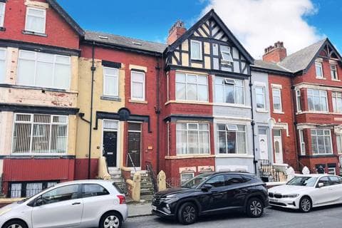 Terraced house - 17 Lonsdale Road, Blackpool, Lancashire, FY1 6EE