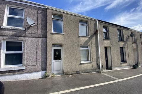 Terraced house - Field Close, Morriston, Swansea, City And County of Swansea.
