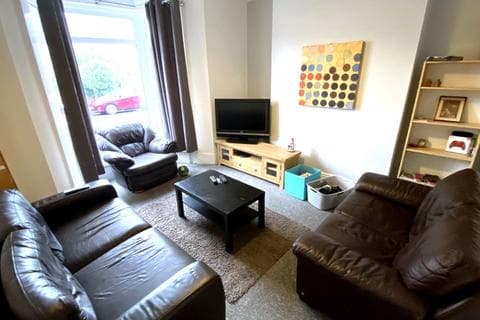 Terraced house - Aylesbury Road, Brynmill, SA2