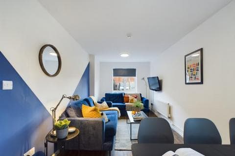 House share - Brookside