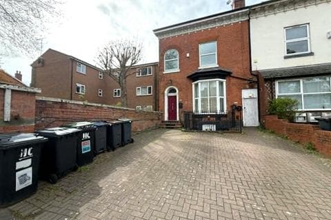 Flat - Trafalgar Road, Birmingham B13