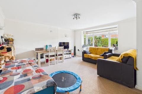 Maisonette - Carisbrooke Road, Cambridge, Cambridgeshire