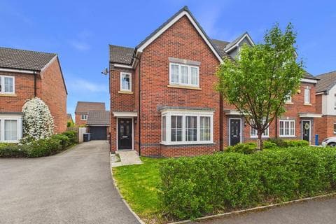 Detached house - Rivenhall Close, Great Sankey, WA5