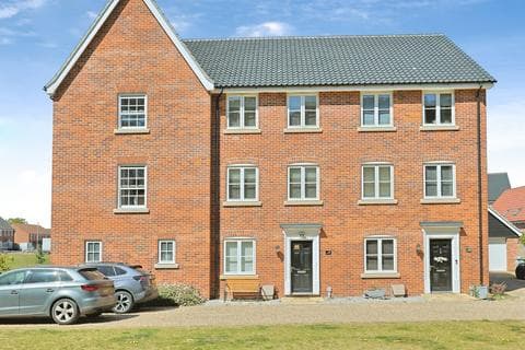 Terraced house - Grouse Close, Sprowston, Norwich