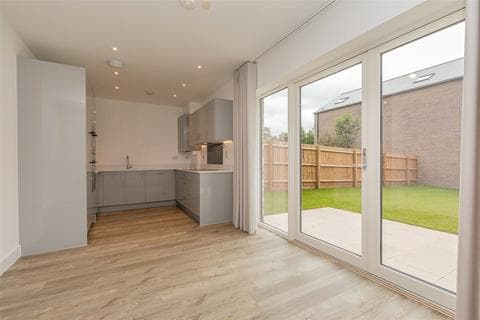 Semi-detached house - Marleigh Avenue, Cambridge