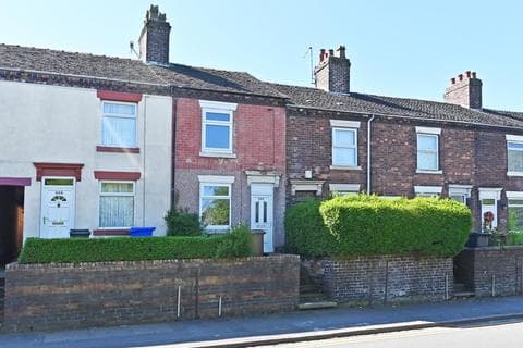 Terraced house - Werrington Road, Bucknall, Stoke-on-Trent