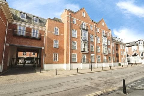 Flat - Skeldergate, York, North Yorkshire, YO1