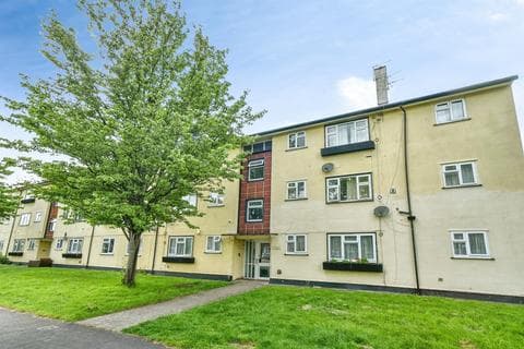 Flat - Somerville Road, Swindon