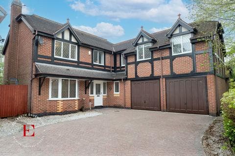 Detached house - Heath Green Way, Coventry, CV4