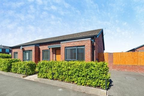 Bungalow - Madeira Drive, Liverpool, Merseyside, L25