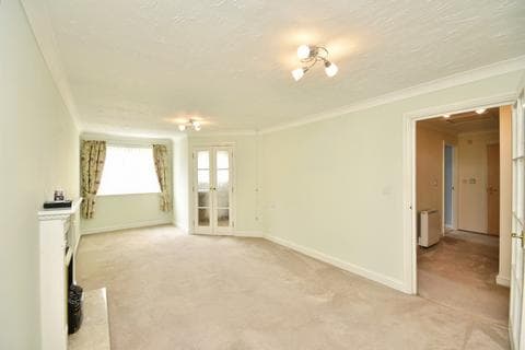 Apartment - McLay Court, Cardiff CF5