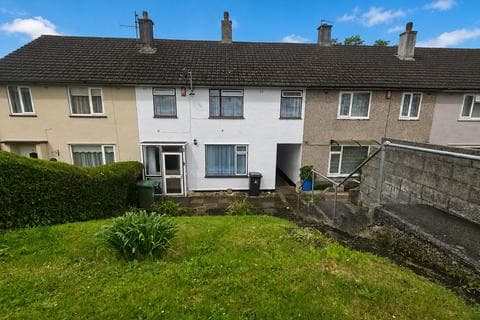 Terraced house - Winchester Gardens, Plymouth PL5